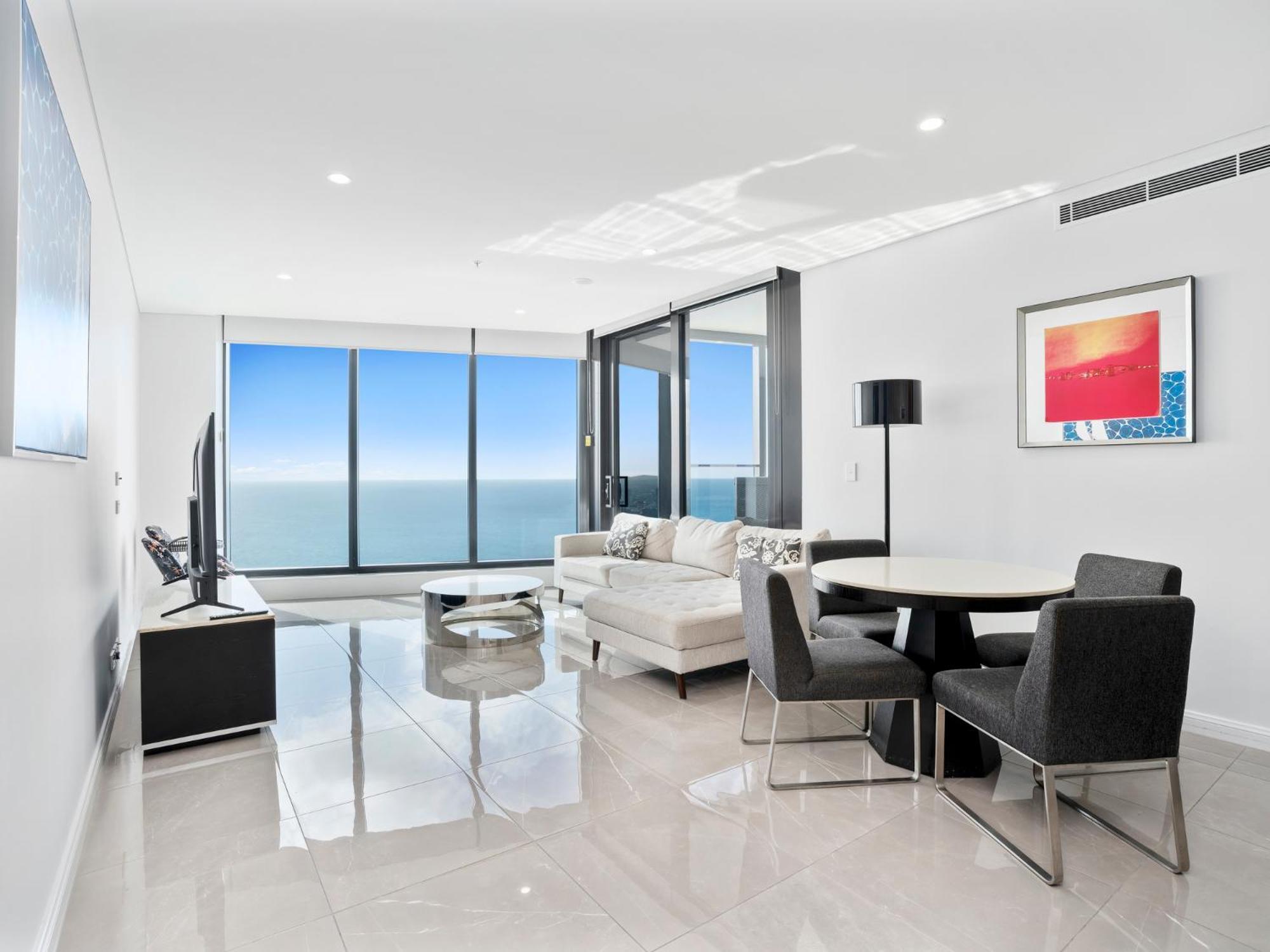 Surfers Paradise New Beachfront Apartments 골드코스트 외부 사진