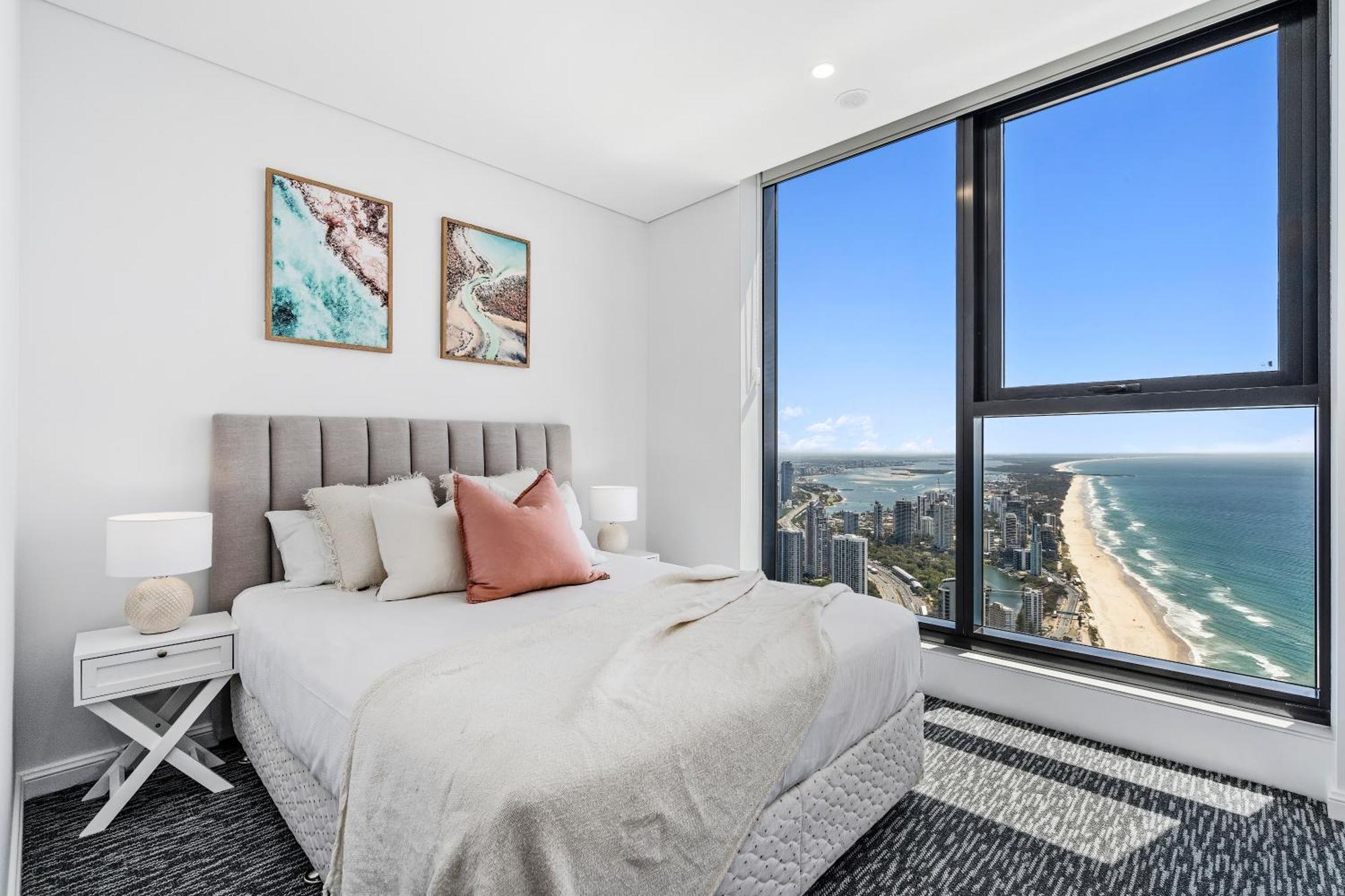 Surfers Paradise New Beachfront Apartments 골드코스트 외부 사진